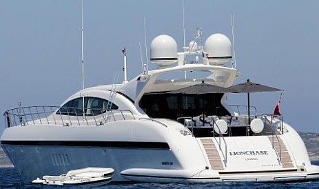 Lo yacht in Corsica