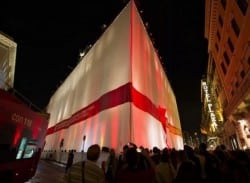 roma H&M inaugurazione via del corso pacco