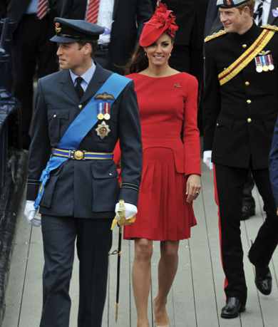 Kate Middleton vestito rosso Alexander McQueen
