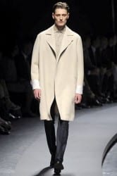 sfilata ermenegildo zegna milano fashion week primavera estate 2014 cappotto beige