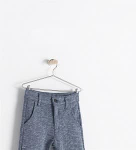 Zara kids pantaloni in felpa chino 19.95 euro
