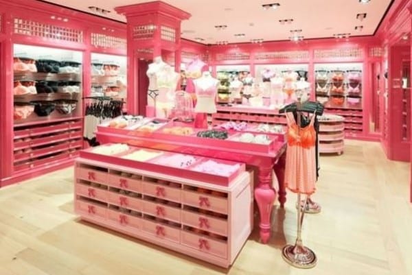 Victoria’s Secret in Italia rosa