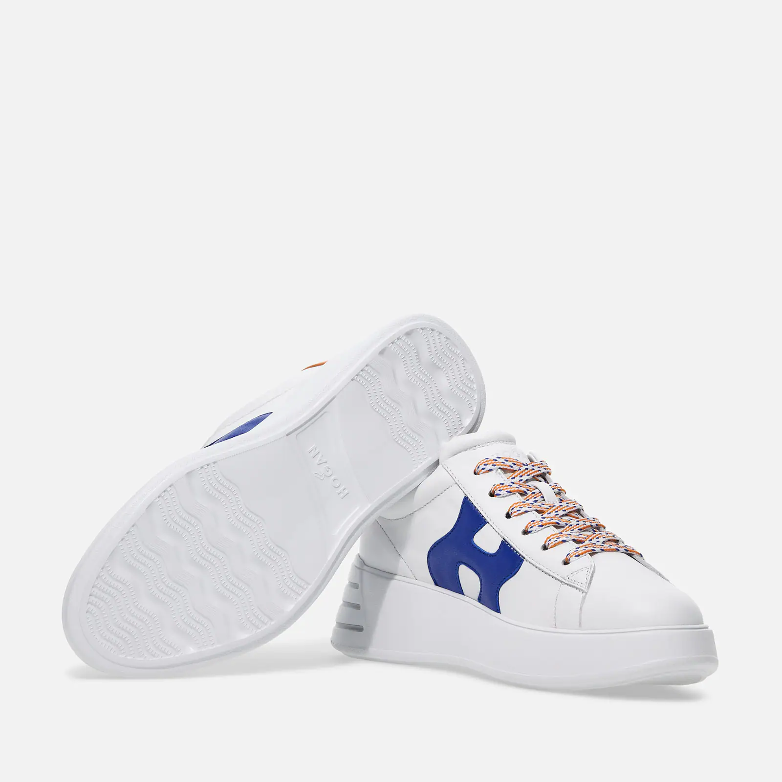 sneakers bianche con logo H di Hogan blu